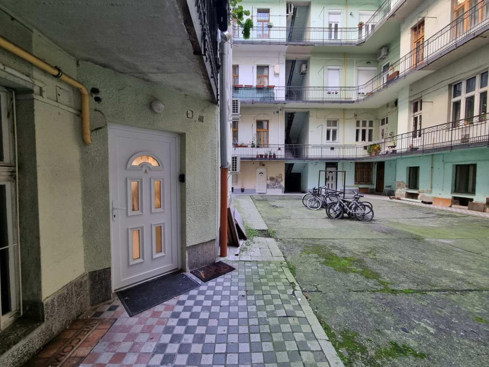 Cozy Family Apartment In 布达佩斯 外观 照片